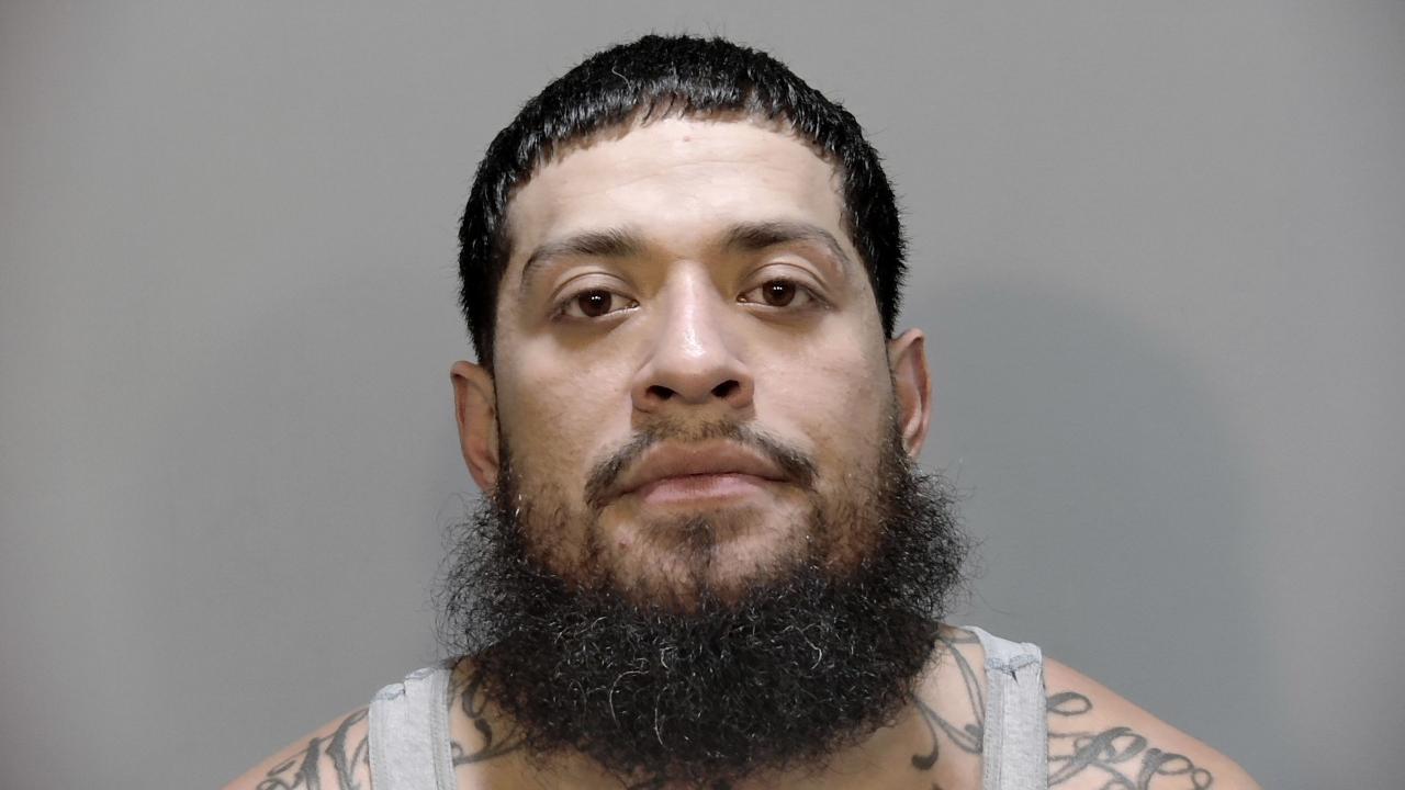 Rodezno, Robert Edward Charged with 1 Felony Count(S) of 843.15.1a Failure to Appear