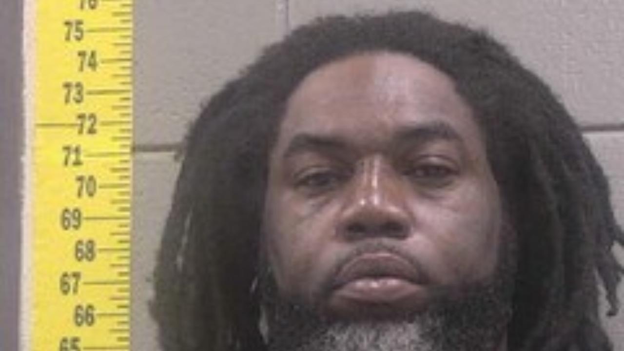 Scott, Lumontus Charged with Foreign Warrant; Fugitive; Holding; Controlled Substance Violations; Controlled Substance Violations; Controlled Substance Violations; Controlled Substance Violations