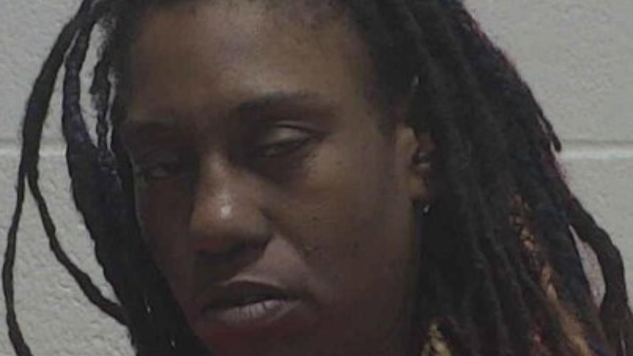 Davis, Chenetta Symone Booked