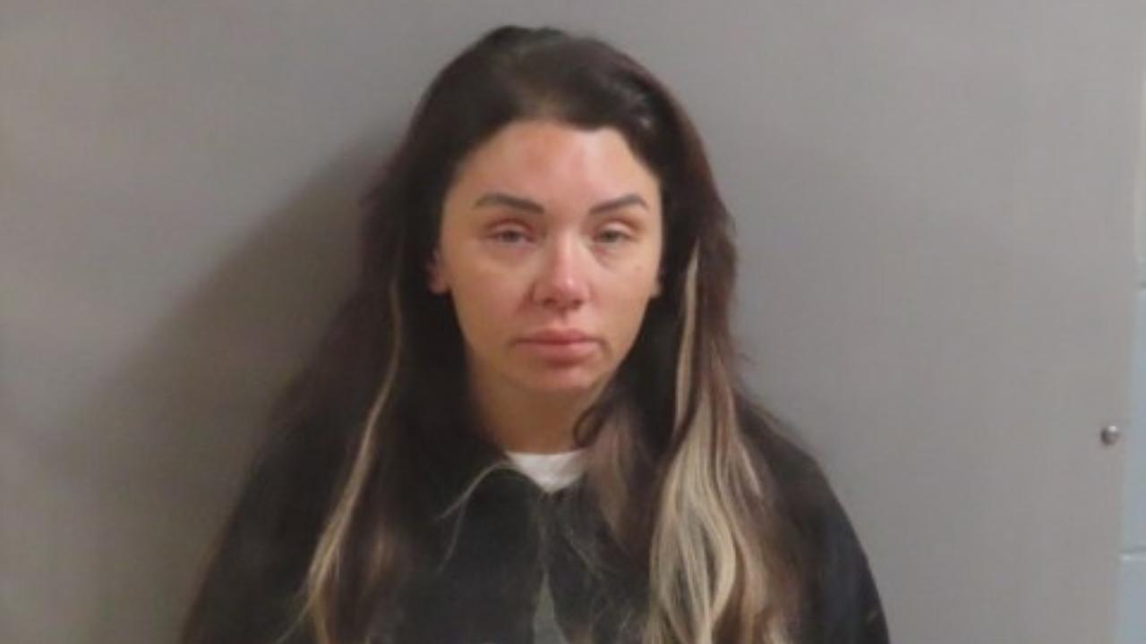 Allison Heck Charged with 90600990 - Oper Veh Intox Alcohol