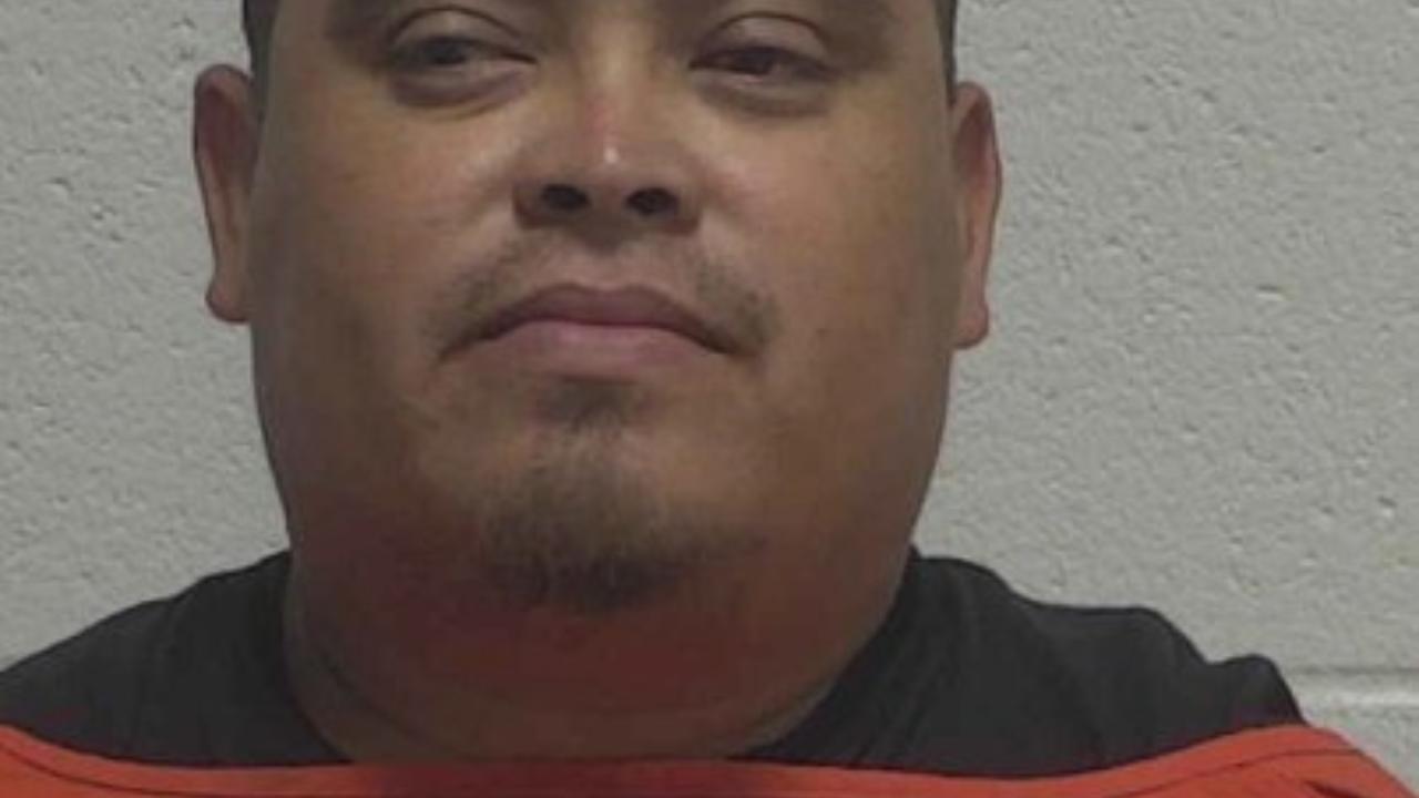 Gonzalez Reyas, Roberto Booked