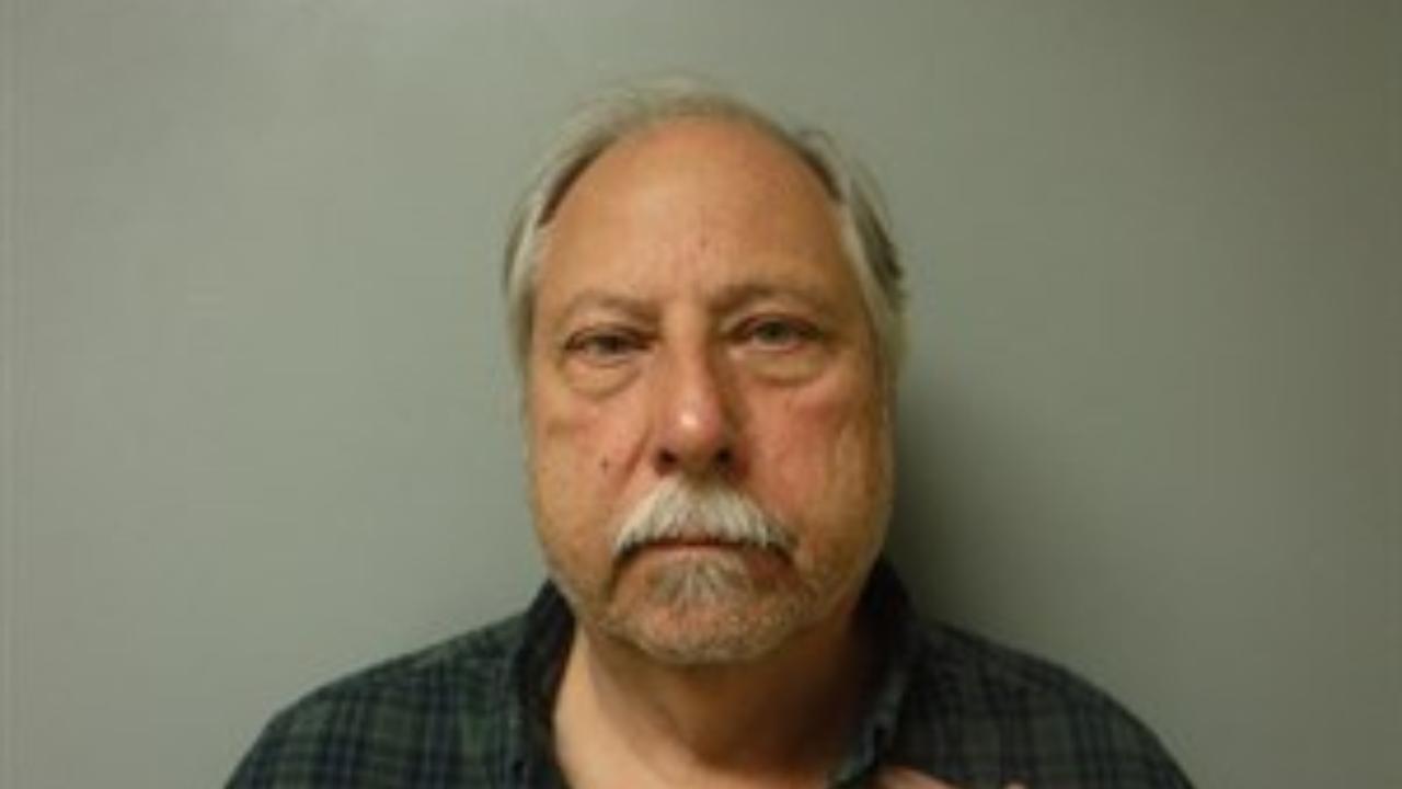 Deal, Carl Wayne booked