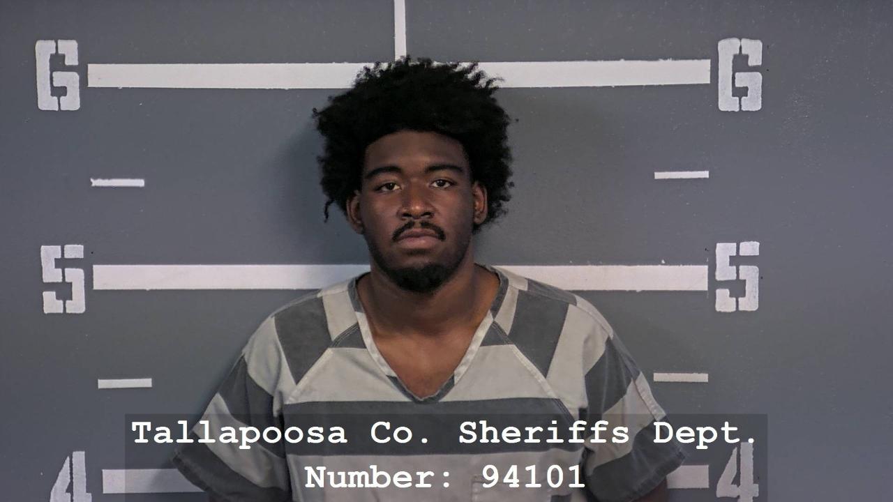 JONES, JAYKWON MAURICE charged with Unlaw Poss Marijuana 2nd Degre