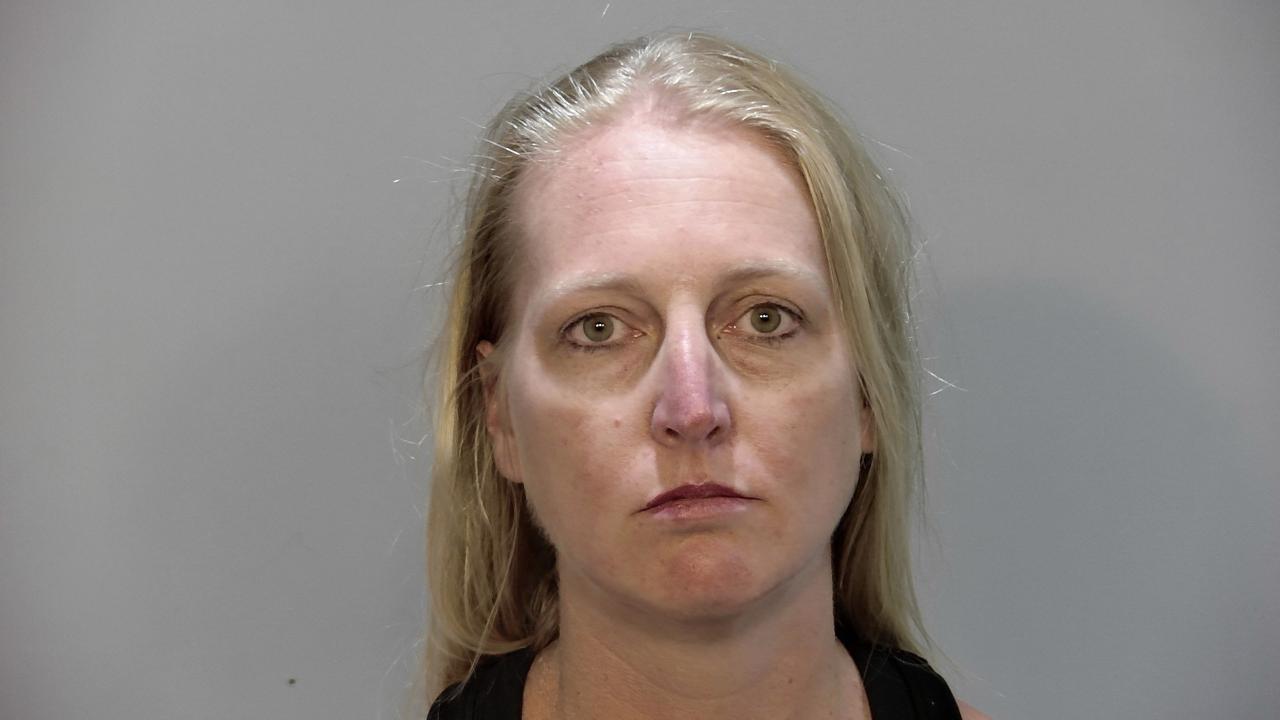 Kinloch, Caitlyn Elizabeth Charged with 1 Misdemeanor Count(S) of 316.193.1a Dui-Unlaw Bld Alch; 1 Misdemeanor Count(S) of 316.1939.1d Dui-Unlaw Bld Alch