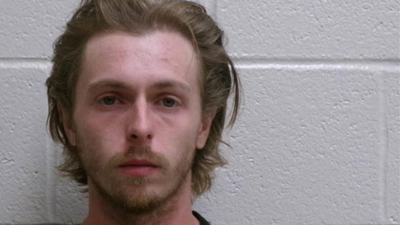 Adams, Travis Lee Booked