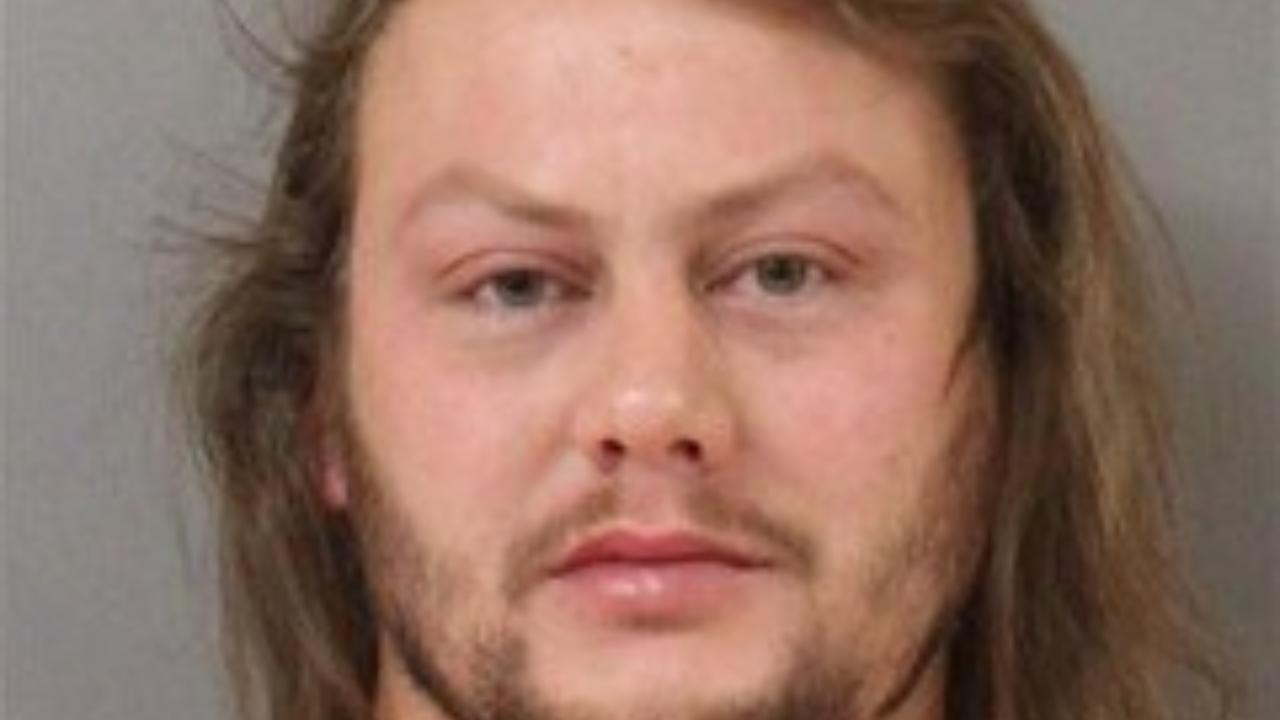 Roberts, Aaron Charged with Resisting Arrest; Obstructing Governmental Operations