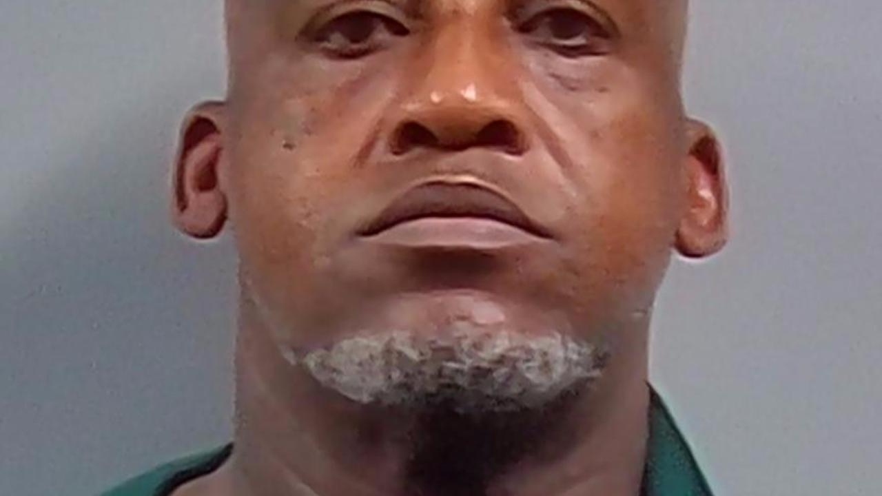 Walton, Gerald Lamar Charged with Marijuana-Possess; Prob Violation; Prob Violation