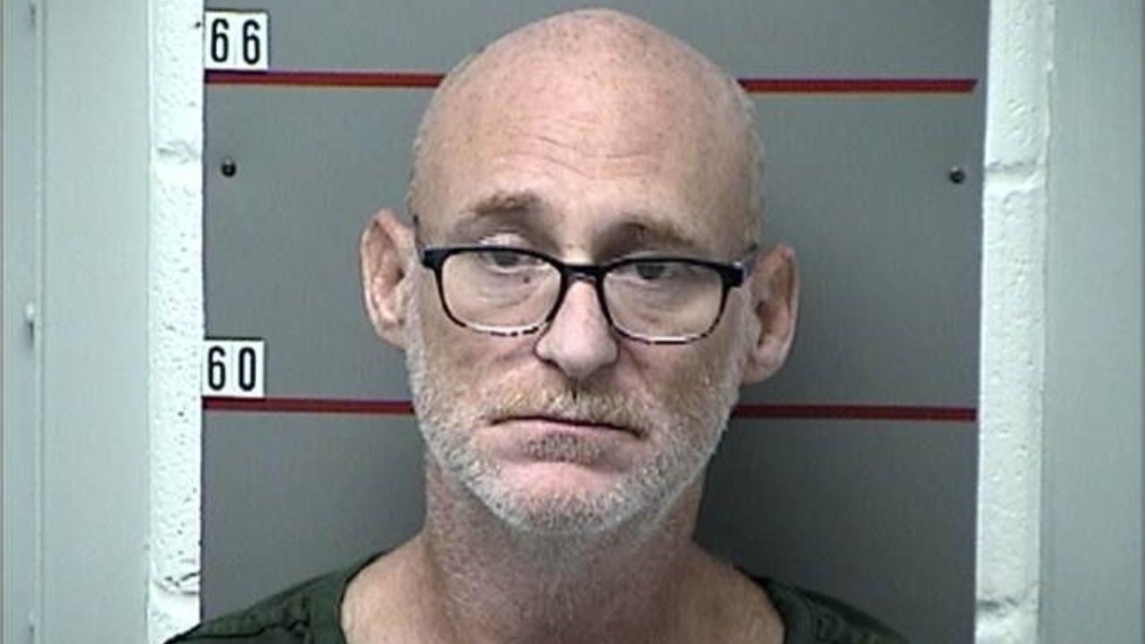 Plotnick, Samuel E Charged with Federal Prisoner Held-In Transit/Court/Serveout